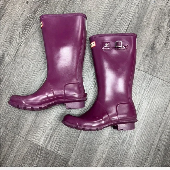 Hunter Violet Tall Boots - Picture 5 of 8